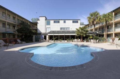 Amerihome Inn & Suites Houston Airport North Esterno foto